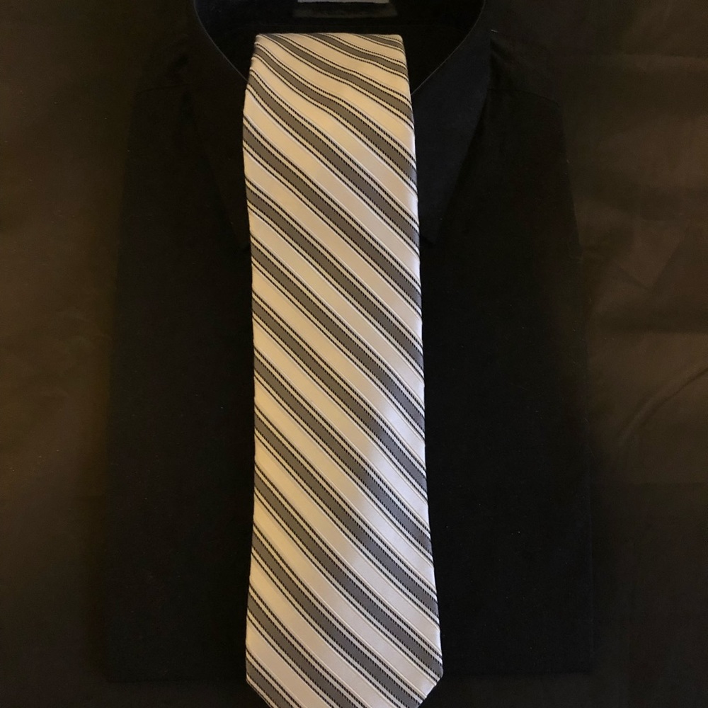 EXPRESS 1MX dress shirt w/ FREE tie!